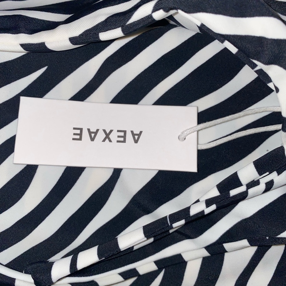 AEXAE Australia Zebra Strapless High Cut Swimsuit Large New - Picture 7 of 7